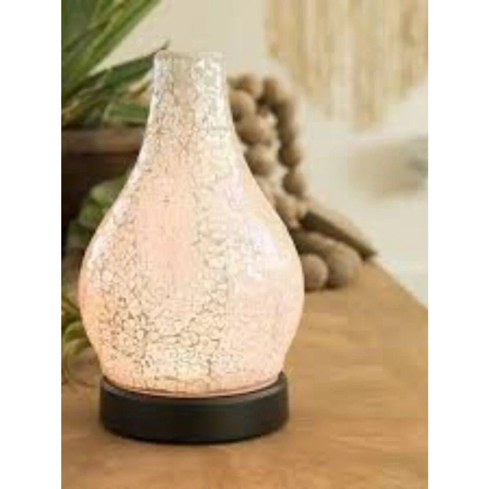 Scentsy Diffuser and Enchant Handmade Mosaic Glass Shade